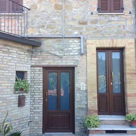 A Pianello, Dintorni Di Assisi *